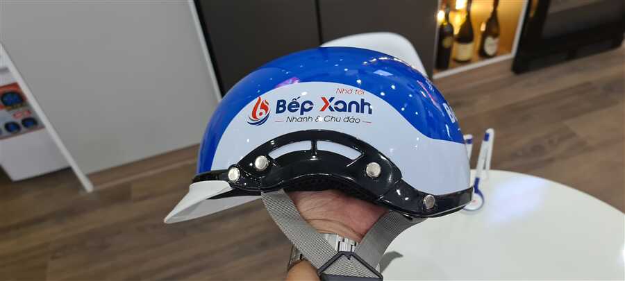 Nón bảo hiểm bếp xanh hiện đại hình 1