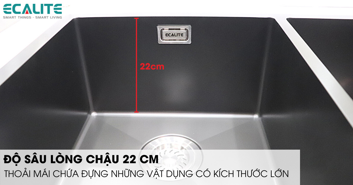 Độ sâu lòng chậu 22cm của chậu rửa chén Ecalite ESD-8046HB