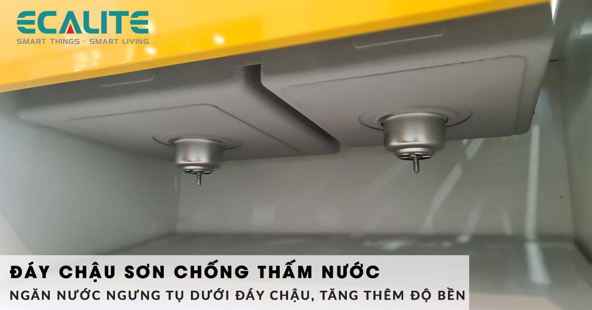 Đáy chậu rửa ESD-8248HS được phủ một lớp sơn chống thấm nước