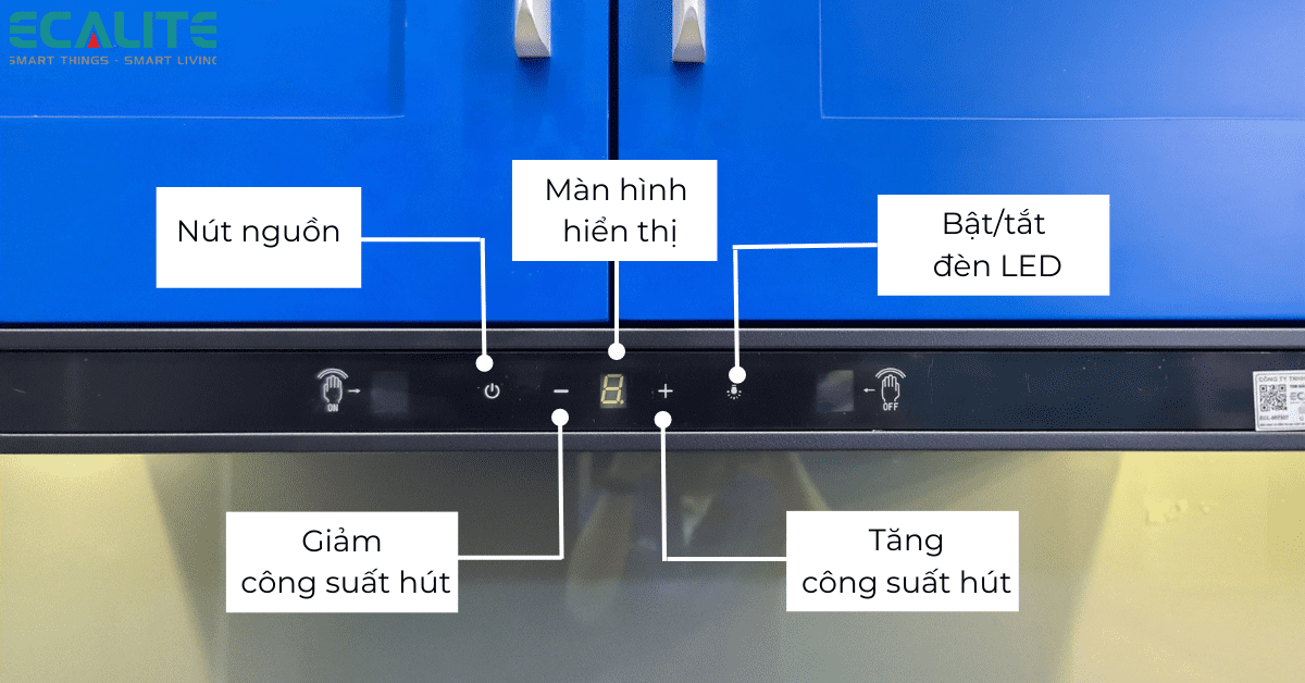 Trang bị bảng điều khiển cảm ứng.