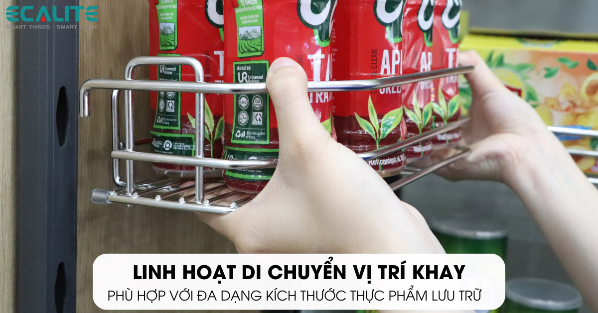 Linh hoạt di chuyển vị trí khay phù hợp với nhiều kích thước thực phẩm