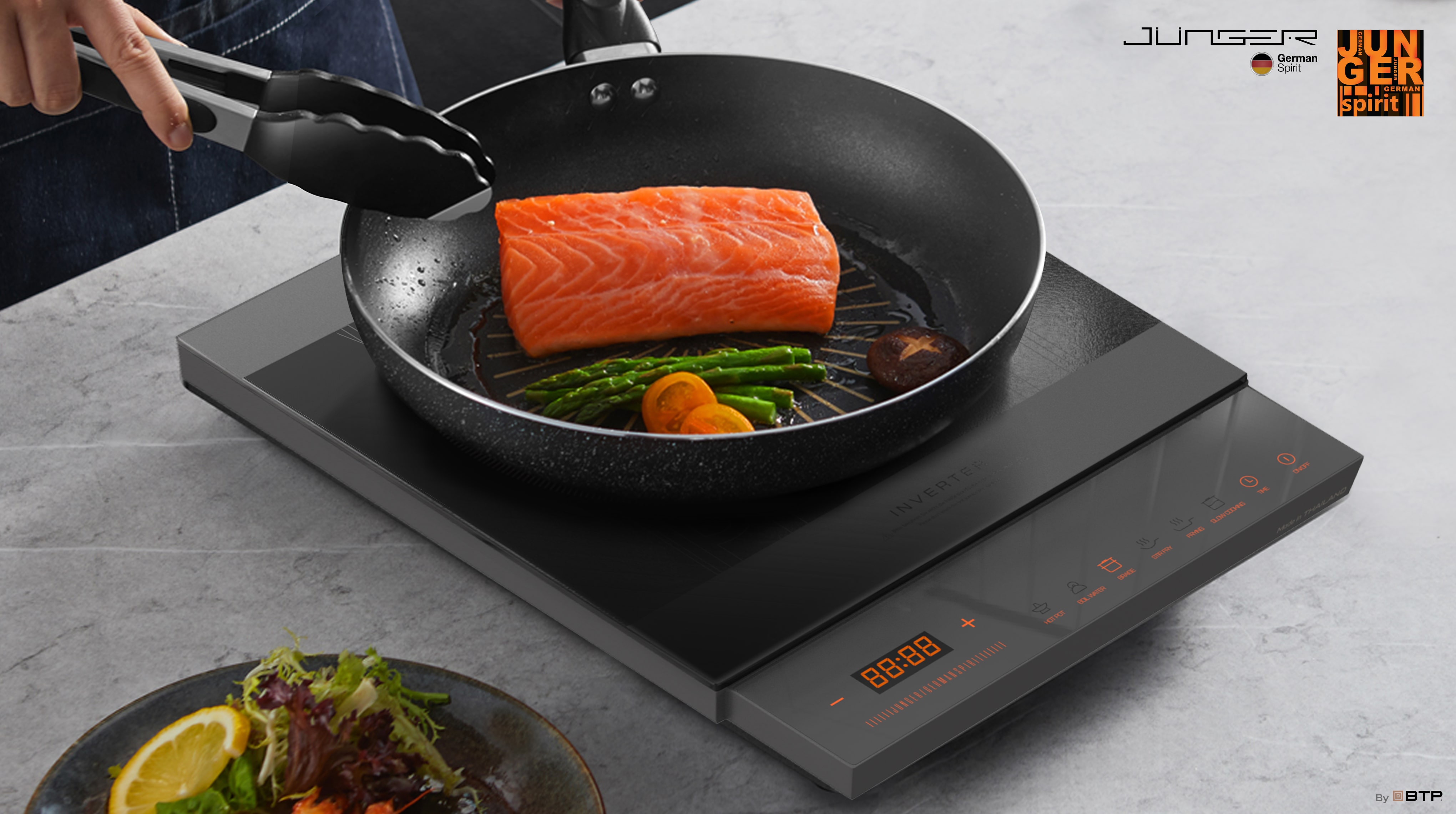 6 chức năng mặc định với các mức công suất và nhiệt độ lý tưởng cho từng món ăn, giúp việc nấu nướng dễ dàng hơn bao giờ.